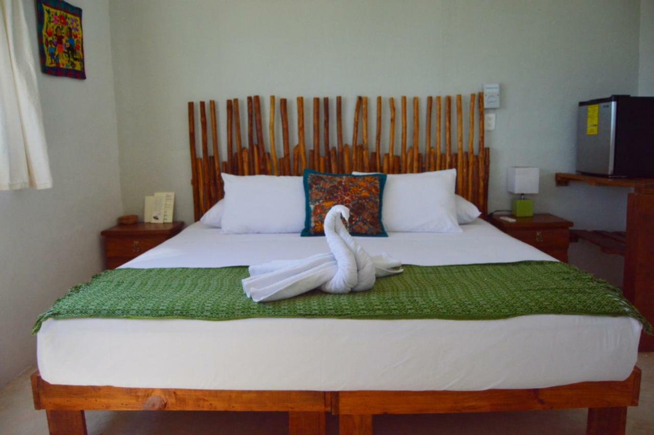 La Chaya Hotel 3*