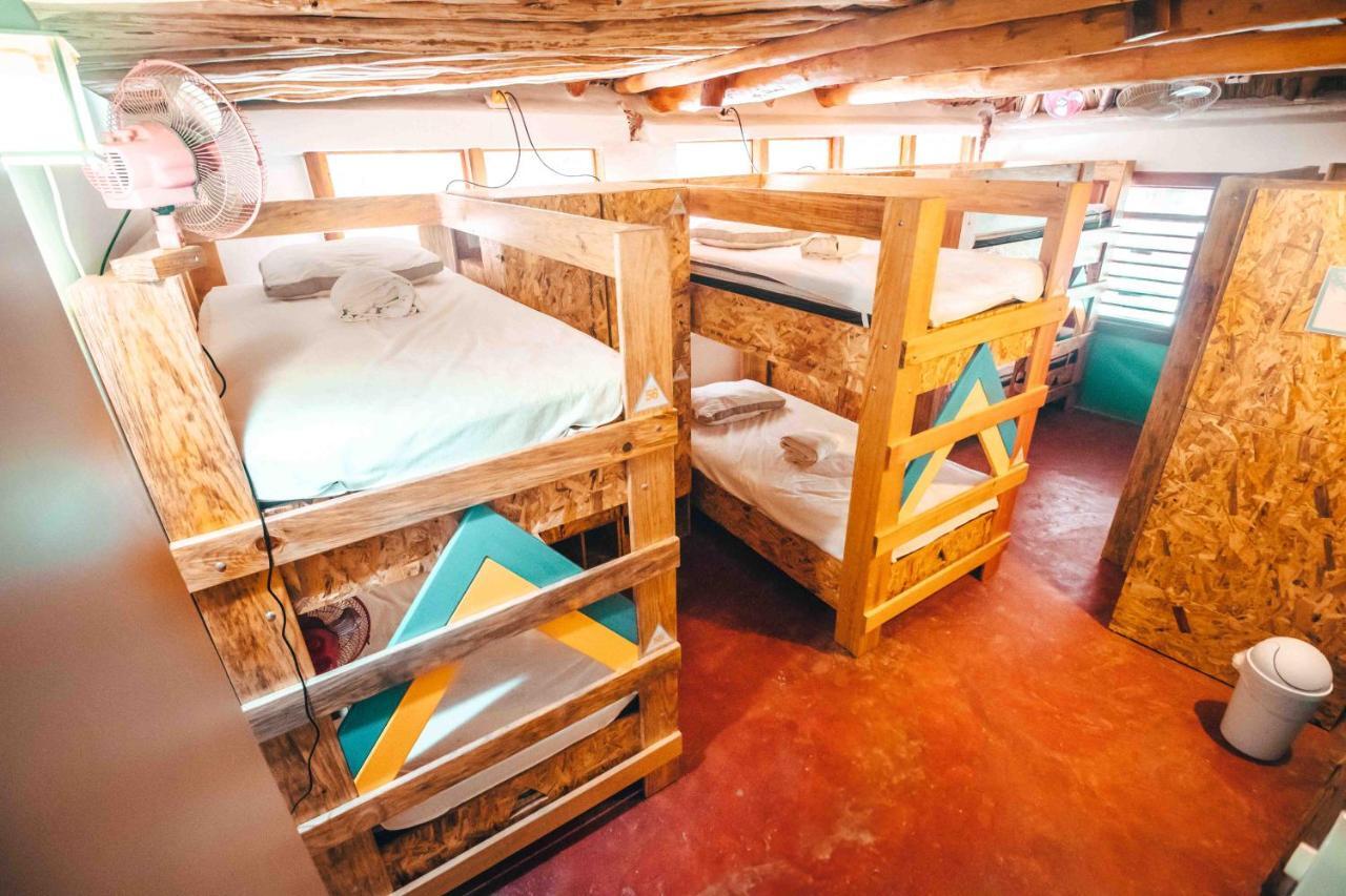Hostel Tribu House *