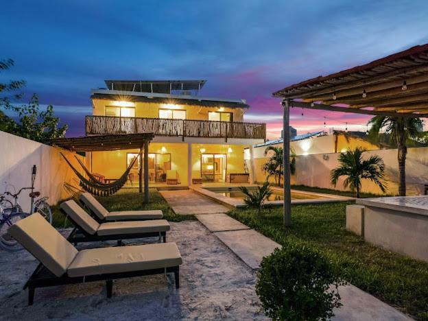 Casa Naay Villa *