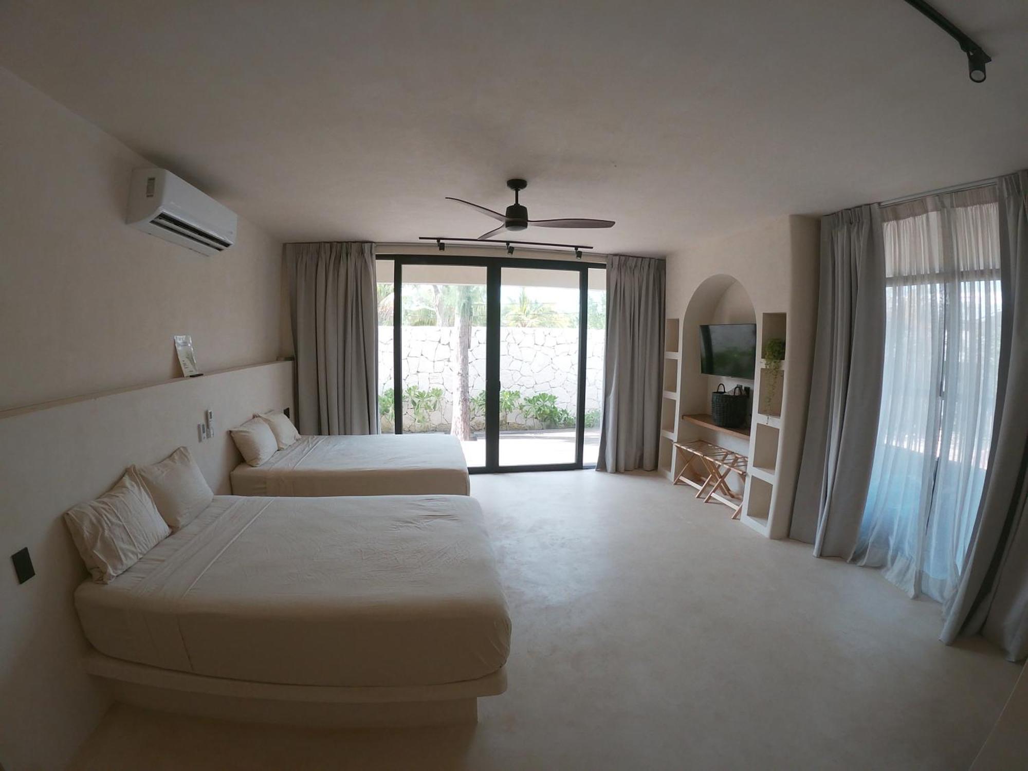 Hotel Casa Hood By The Sea *