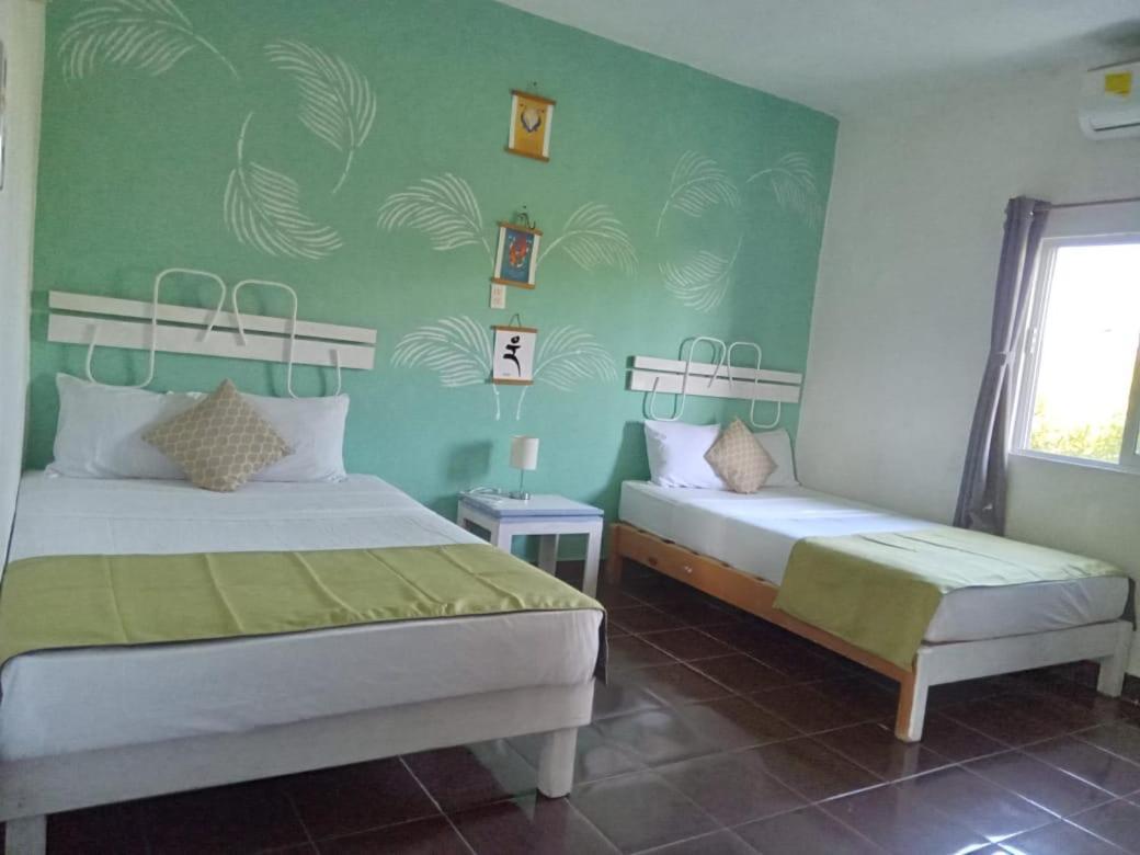 Guest house Departamentos Cerca De Ferry