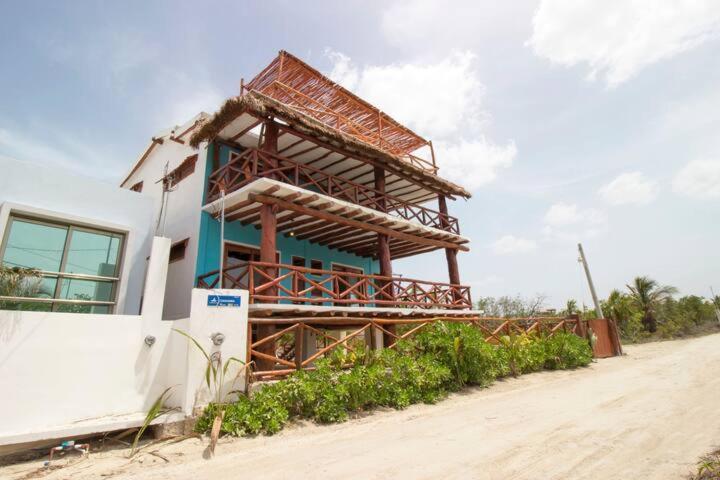 Peninsula 3br House Tiburón Ballena In
