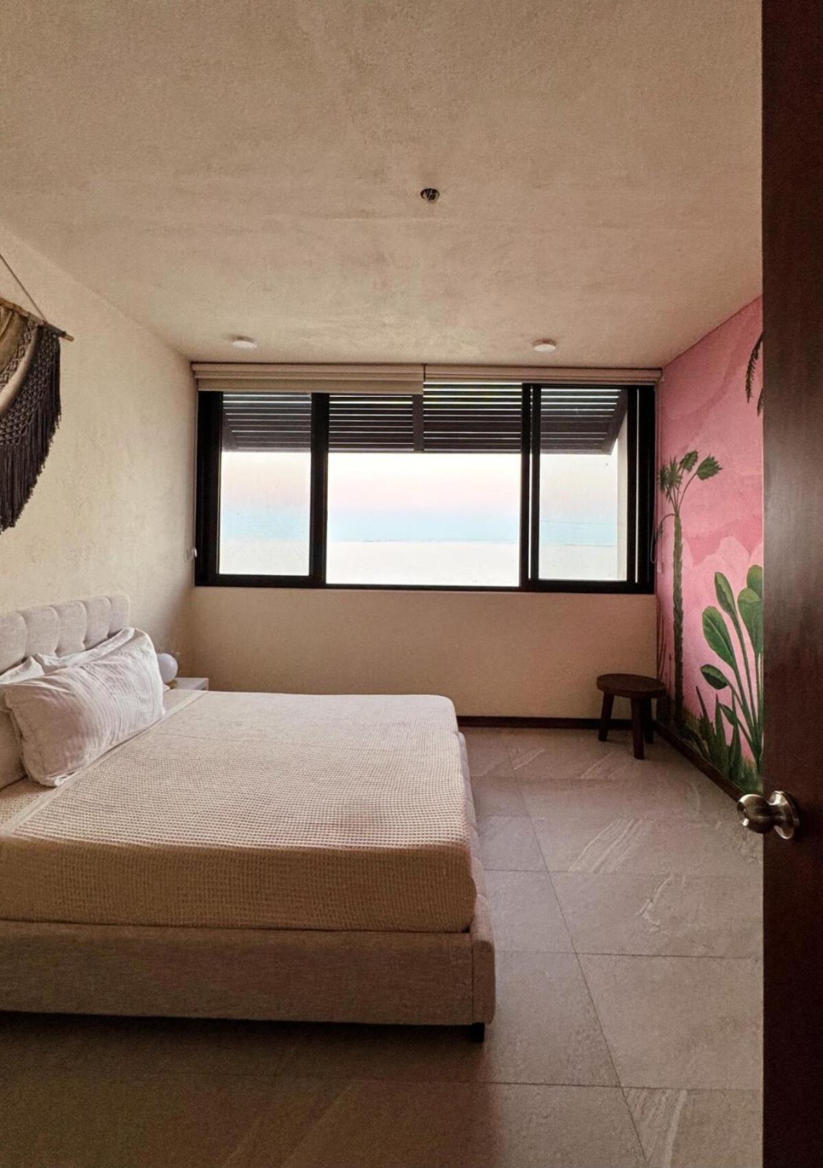 Apartment Breathtaking Ocean Vista Penthouse With Private Pool *