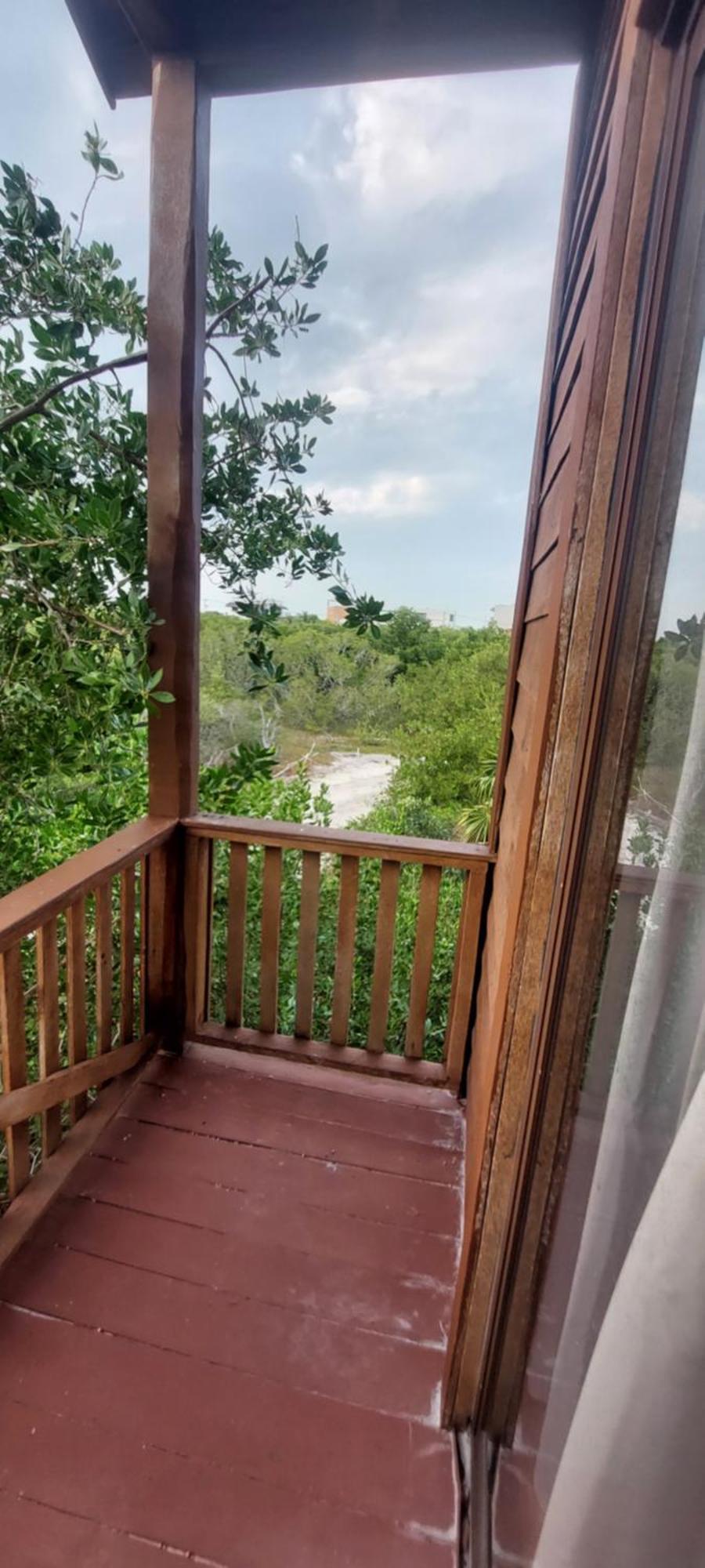 Punta Cocos *