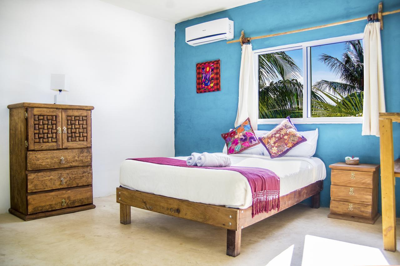 La Chaya Hotel