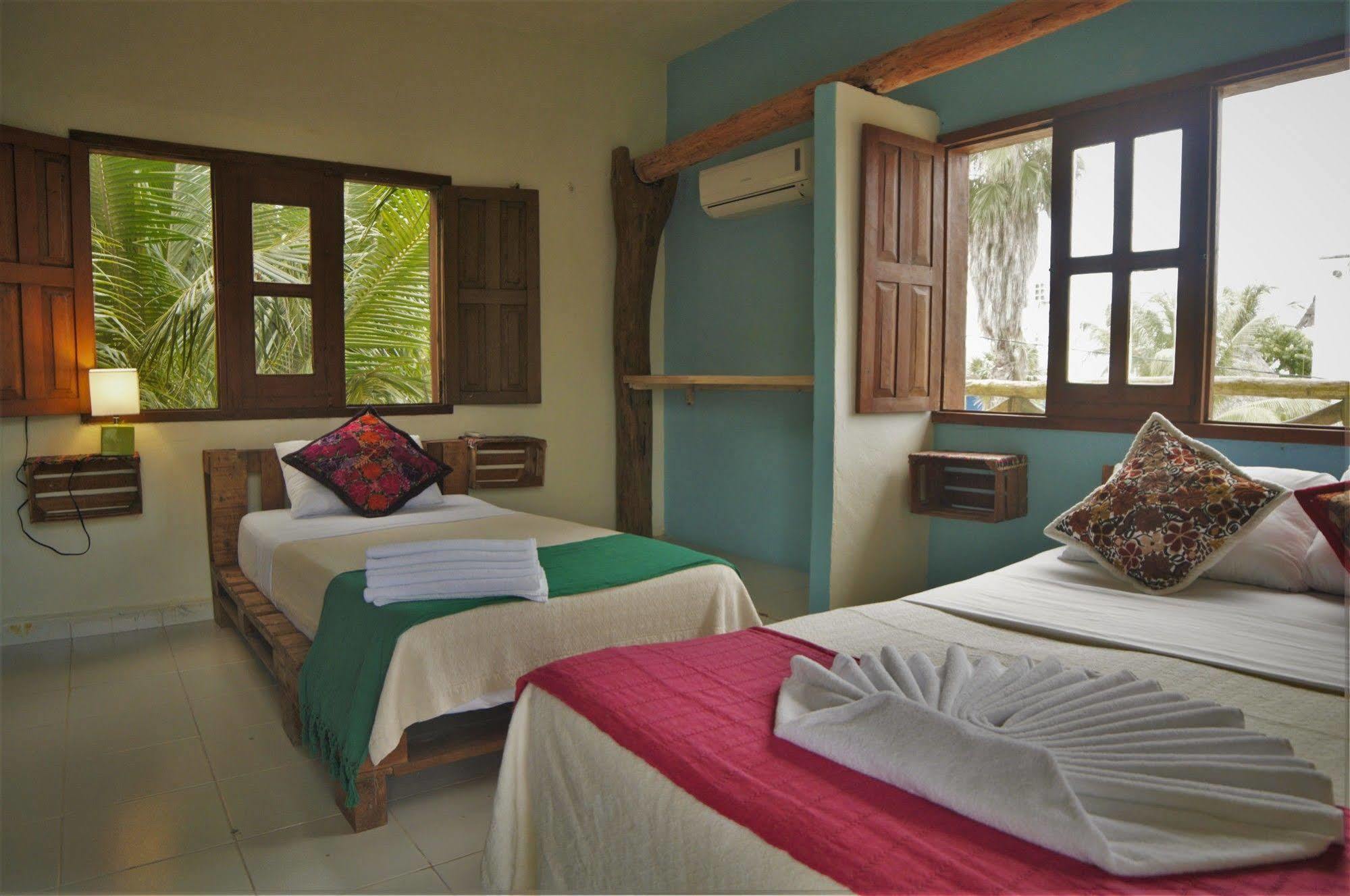 Hotel La Chaya