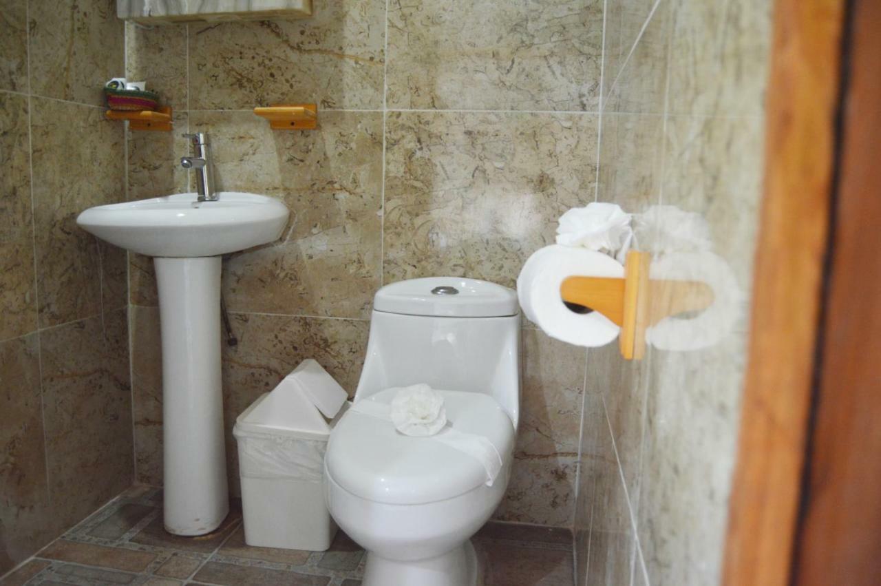 Hotel La Chaya 3*