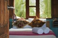 Hotel La Chaya 3*
