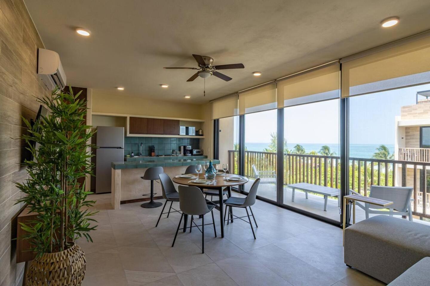 Apartamento Penthouse Con Alberca Privada Y Hermosas Vistas Al Mar - A301 *