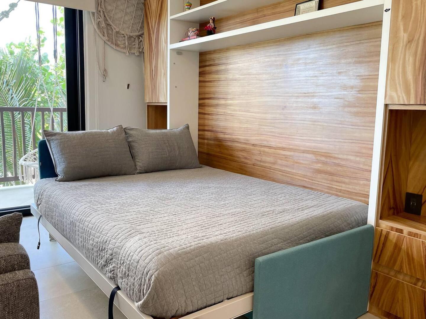 Amazing Pool View Loft Steps Away From The -b102 Hotel *