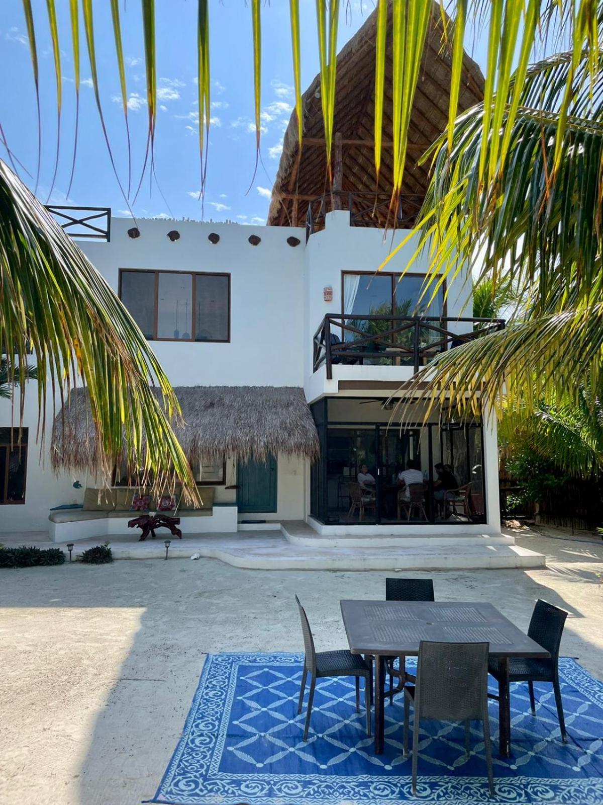 Boutique La Puerta Azul Beachfront - Adults Only Hotel