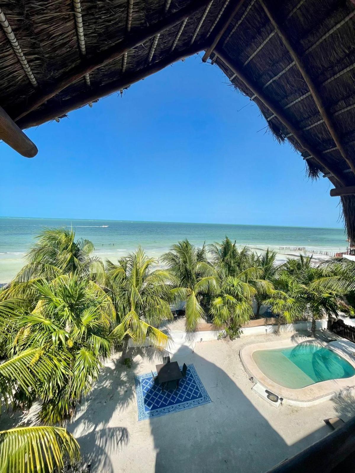 Boutique La Puerta Azul Beachfront - Adults Only Hotel 4*