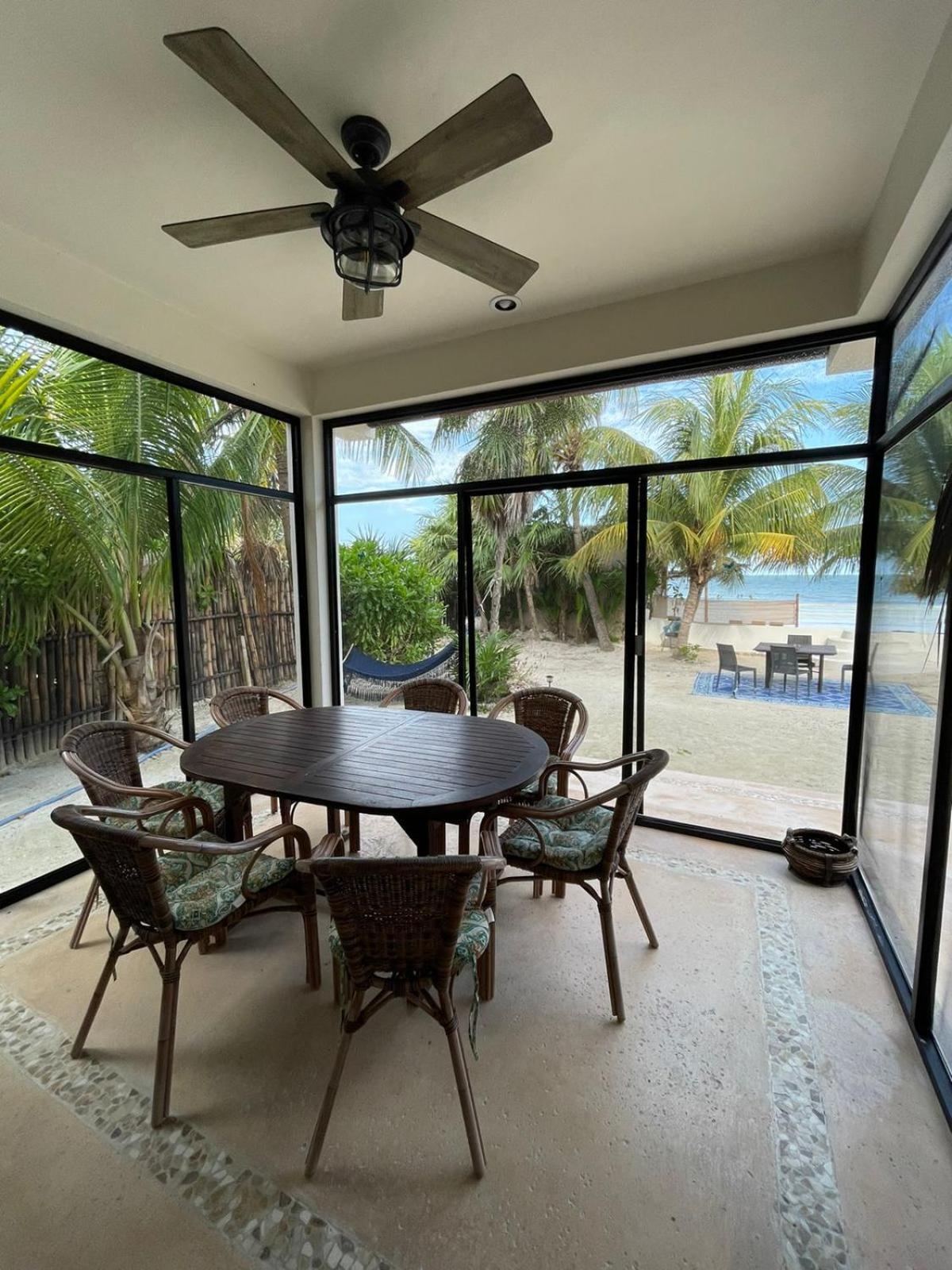 Boutique La Puerta Azul Beachfront - Adults Only Hotel