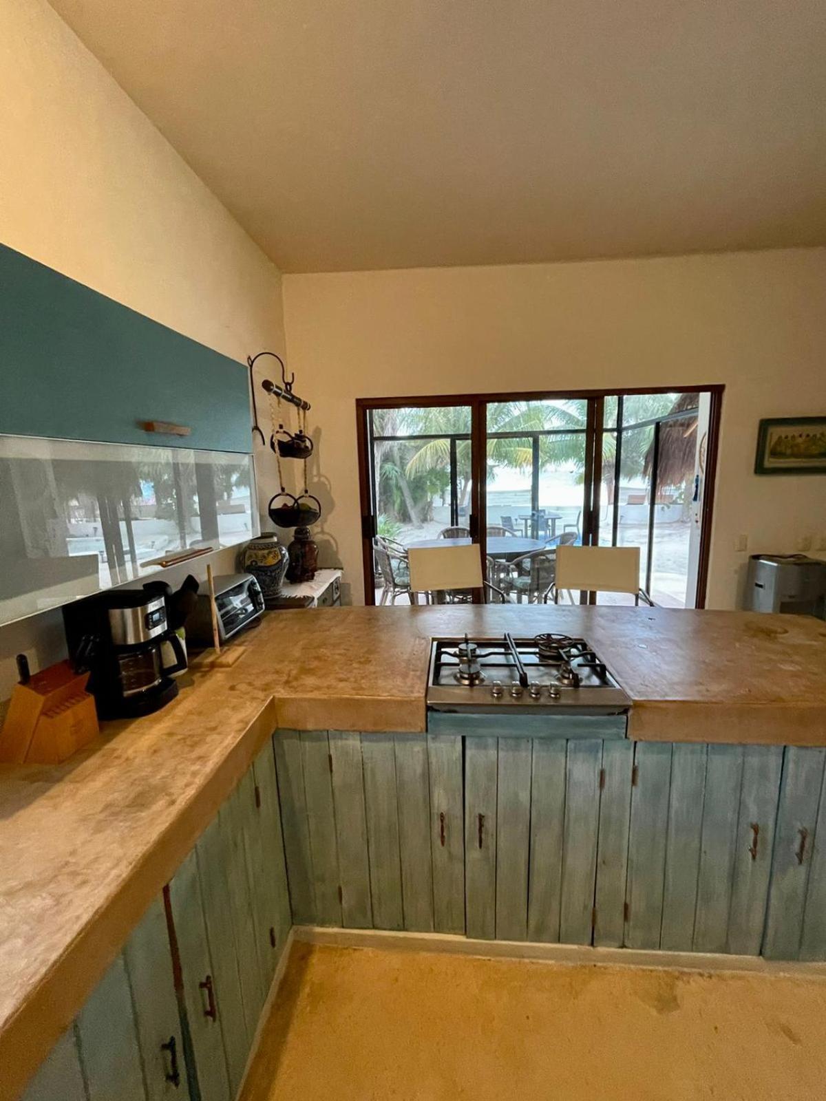 Boutique La Puerta Azul Beachfront - Adults Only Hotel Isla Holbox