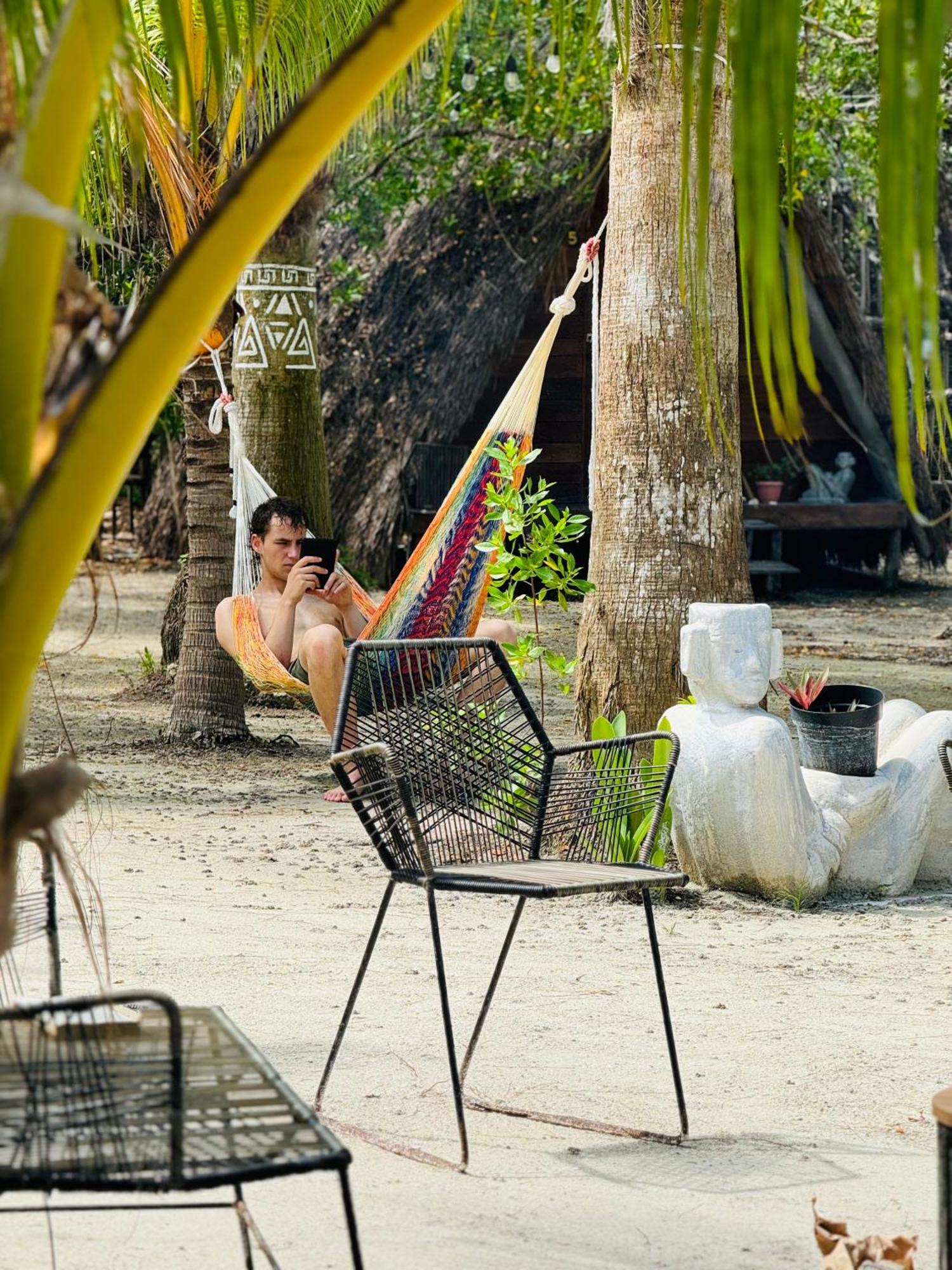 La Aldea Y Camping Isla Holbox