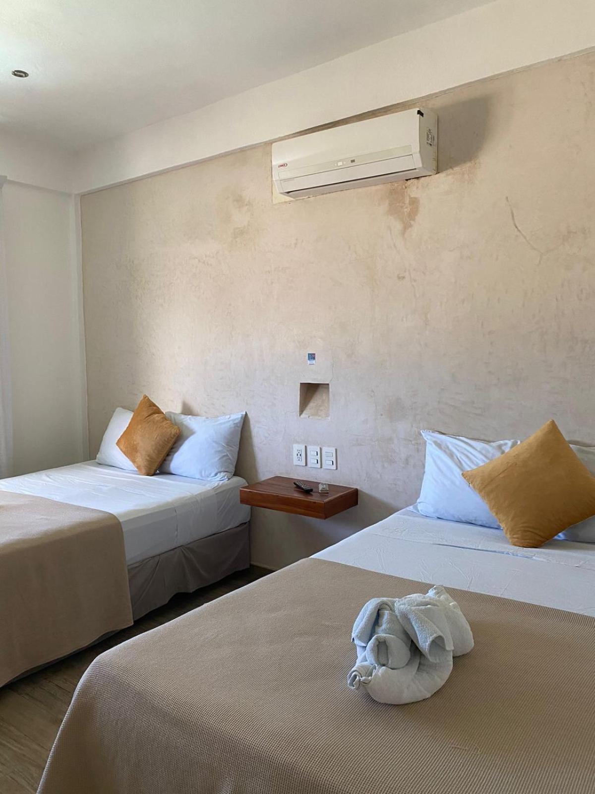 Pelecanus Hotel