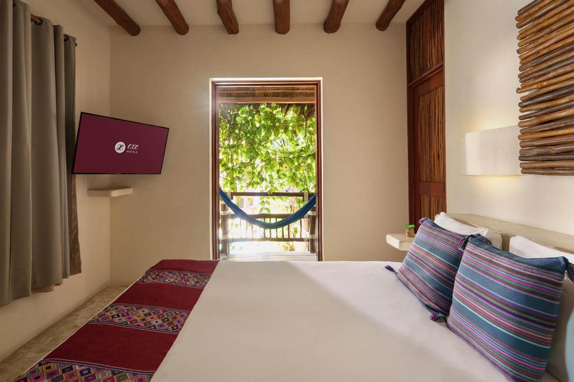 Hotel Exe El Pueblito 4*