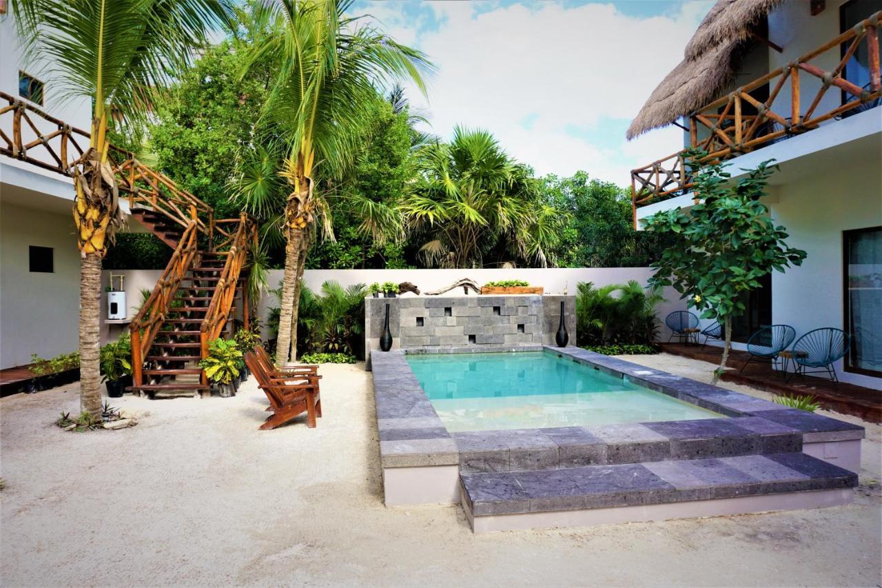 Hotel Boutique La Puerta Azul Beachfront - Adults Only 4*