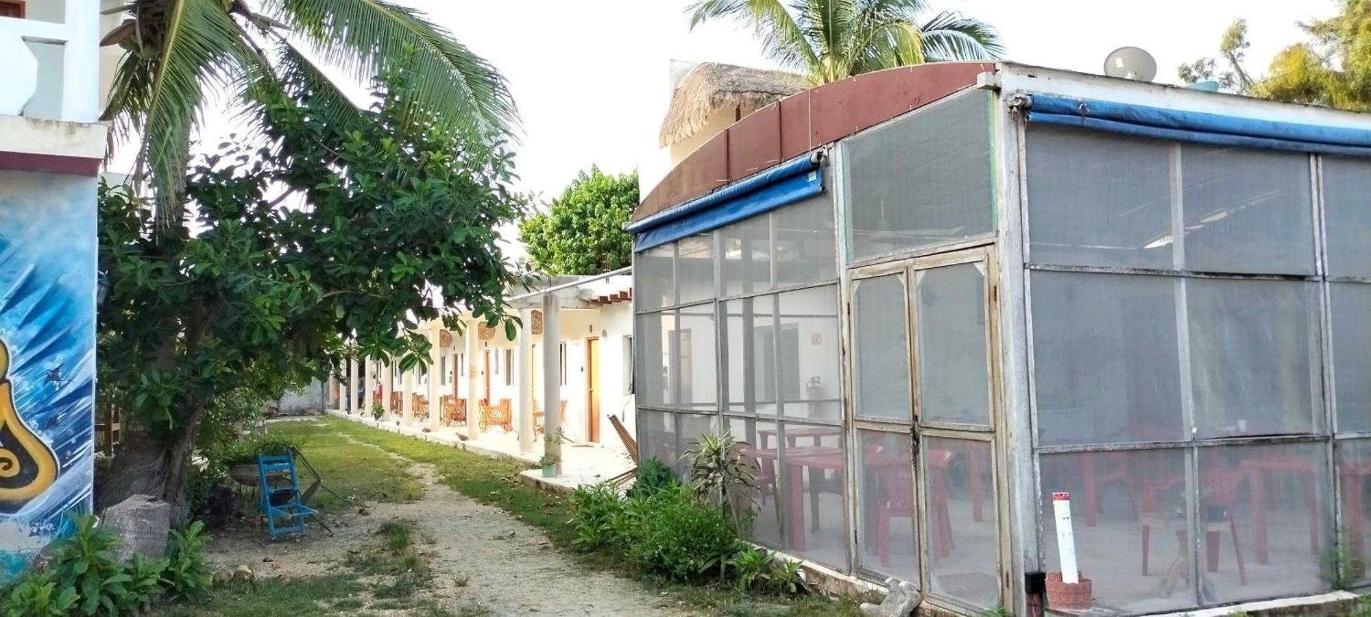 Abuelos Inn 2*