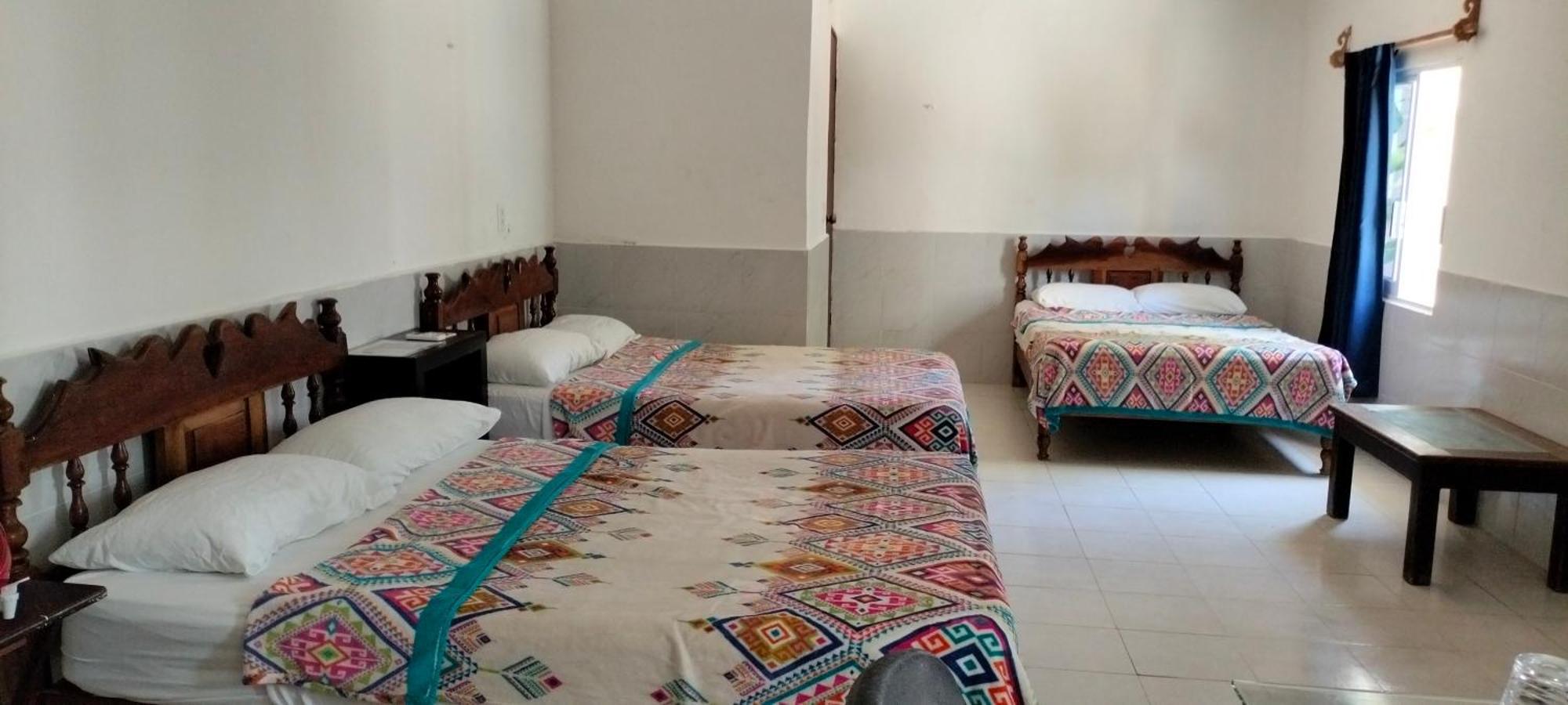 Abuelos Inn 2*