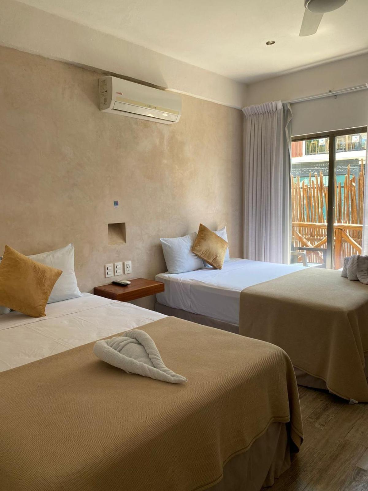 Hotel Pelecanus