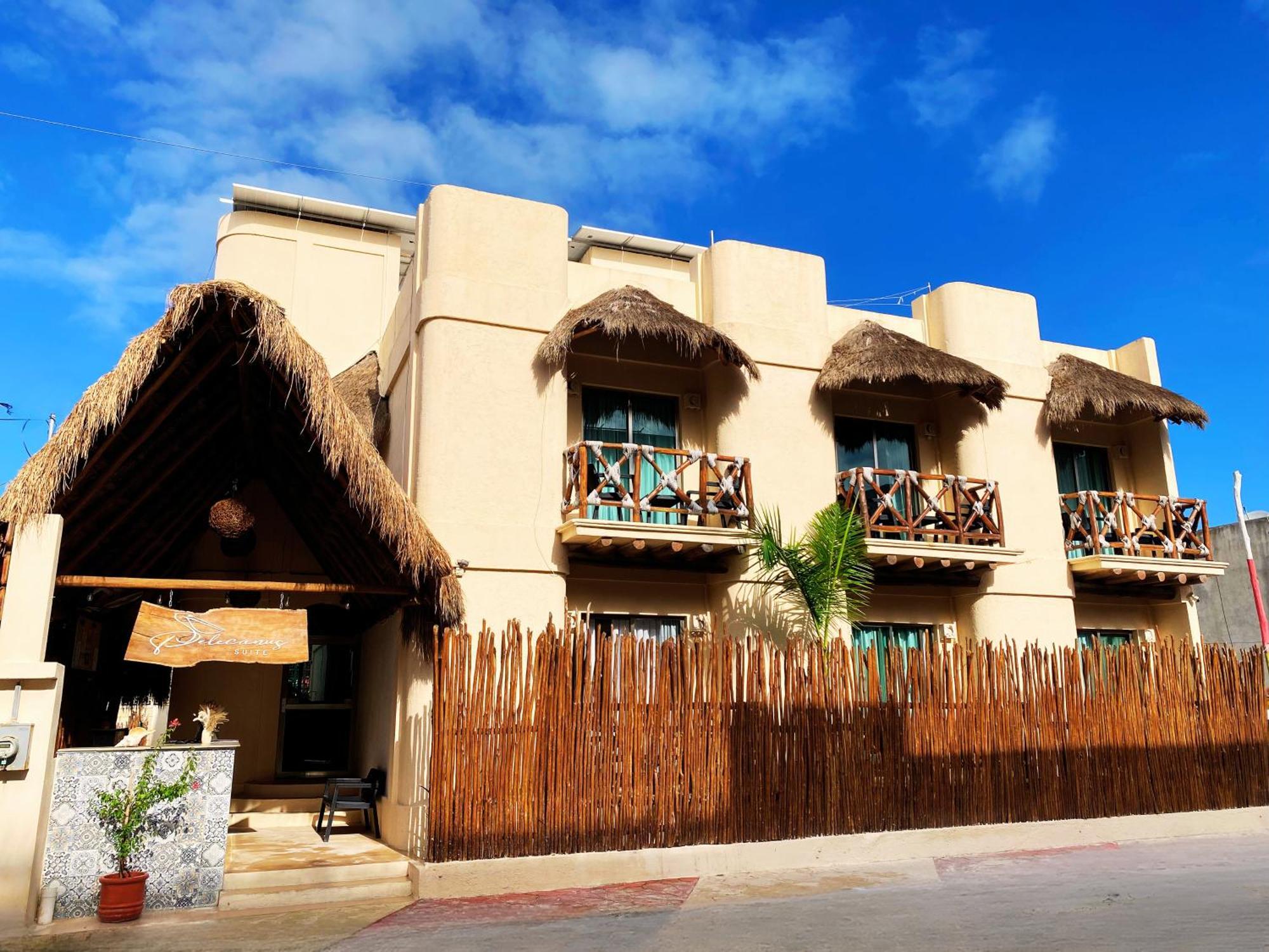 Hotel Pelecanus 3*