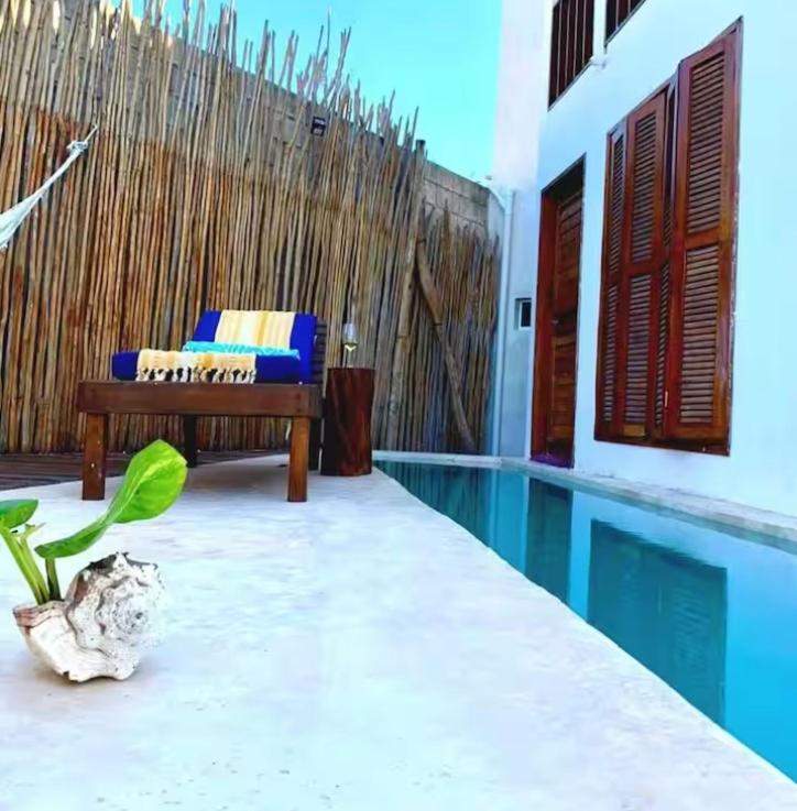 With Private Pool Near Centro Casasou2 Isla Holbox