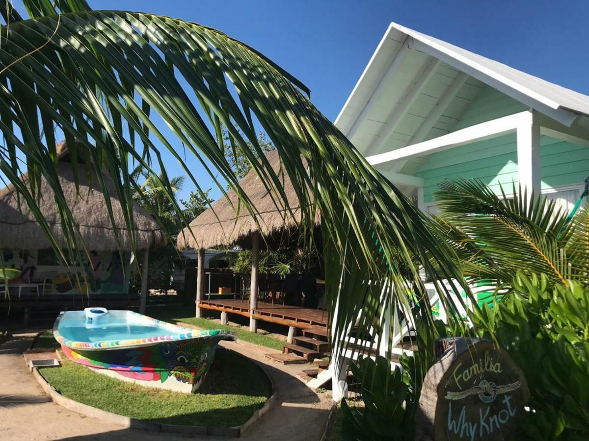 By G Why Not Cabanas Apartahotel *
